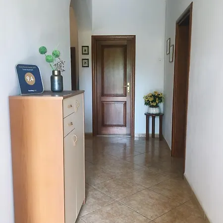 Apartment Tomaz